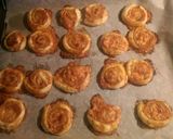 Pas rețetă Mini pizza din foietaj 2 fotografie