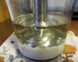 A picture of step 2 of Raw Food Quick Soy Milk Mayonnaise.