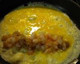 A picture of step 4 of Shrimp Omelette.