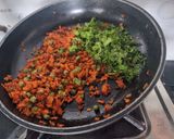 A picture of step 4 of Makhani wrap.