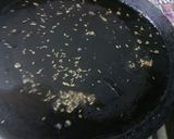 A picture of step 6 of Pav bhaji street style.