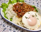 A picture of step 4 of Hearty Thai-style Rice.