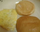 Foto langkah ke 3 dari resep Burger telur.