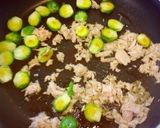 A picture of step 3 of Yuzu Pepper Pasta with Brussels Sprouts and Tuna.