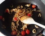 A picture of step 3 of Fried Onion Sandwich..
