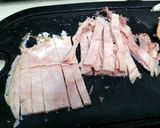 A picture of step 3 of Scrambled Eggs with Ham.