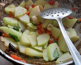 சௌசௌ சாம்பார்(chow chow sambar recipe in tamil) ரெசிபி ஸ்டேப் 2 புகைப்படம்