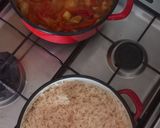 1921. Sertés pörkölt lecsósan kurkumás fűszeres rizzsel ! recept fázis 3 fotója