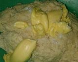 Foto langkah ke 4 dari resep Donat kentang lembut.