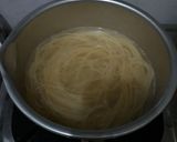 Foto langkah ke 3 dari resep Spaghetti pangsit rebus.