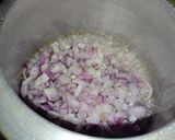A picture of step 1 of Green Peas ki sabji.