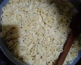صورة لخطوة 2 من وصفة الكشري المصري 😋