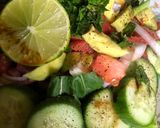 صورة لخطوة 2 من وصفة سلطة 🥑🥒💚