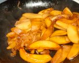 Foto del paso 2 de la receta: Hamburguesa de Ternera con Manzana Caramelizada y Queso Mahonés