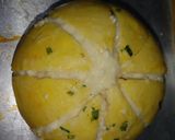 Foto langkah ke 7 dari resep Korean garlic bread.