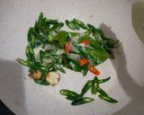 Foto langkah ke 2 dari resep Sayur Lombok Ijo (Jangan Ndeso).