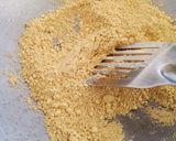 A picture of step 1 of बेसन शिमला मिर्च के सब्ज़ी (Besan Shimla Mirch Ki Sabzi Recipe in Hindi).