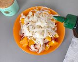 Foto del paso 8 de la receta: Ensaladilla de naranja con migas de bacalao de mi suegra