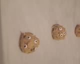 Halloween Eyeball Chocolate Chip Cookies recipe step 5 photo