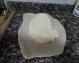 Foto del paso 2 de la receta: Medialunas de manteca