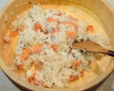 A picture of step 5 of Lemony Salmon Mixed Sushi.