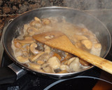 Foto del paso 3 de la receta: Supremas de pollo con romero soja y miel