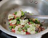 A picture of step 4 of Quinoa Khichdi.