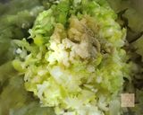 A picture of step 4 of Crispy Thinly Sliced Pork with Japanese Leeks and Salty Sauce.