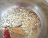 A picture of step 2 of Gujarati khada bhat.