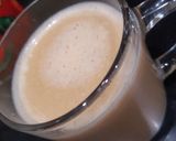 A picture of step 3 of Dum wali chai.