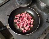 A picture of step 4 of Ham noodle bake.