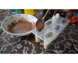 A picture of step 5 of Two in One ice cream bar.