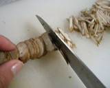 A picture of step 1 of Burdock Root Toast.