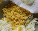 A picture of step 6 of Egg Salad Sandwiches.