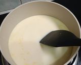 Foto langkah ke 3 dari resep Dadar Gulung Zebra Vla Milky Kurma.