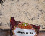 Diócska (Diós lekváros kelt tésztás sütemény) recept fázis 7 fotója