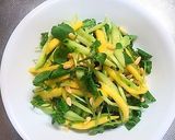 A picture of step 5 of Green Mango Som Tum Style Salad.