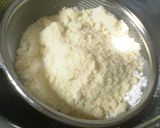 A picture of step 1 of Strawberry and Blueberry Cookies.
