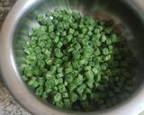 A picture of step 1 of French beans bhaji.