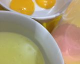 Foto langkah ke 1 dari resep Chiffon Strawberry 3 Telur.