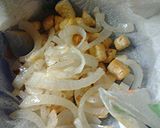 A picture of step 3 of Black noodles and veggies.