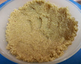 A picture of step 1 of Quinoa Tabbouleh.