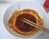 A picture of step 2 of Stir Fried Cabbage and Pork with Tomato Sauce.