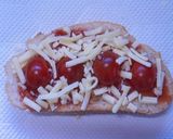A picture of step 3 of Fresh Tomato on Toast.