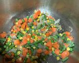 A picture of step 3 of Shahi Moti Pulav.
