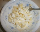 A picture of step 1 of Microwaved Cream Cheese & Fruit Cake.