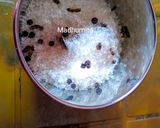 A picture of step 2 of Banana Gulgule.