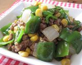 A picture of step 8 of Green Pepper and Corn Curry Stir-Fry.