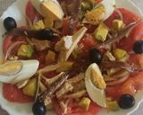Foto del paso 7 de la receta: Ensalada de Tomate con Bonito del Norte y Anchoas