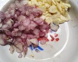 Foto langkah ke 1 dari resep Bothok ayam gurih.